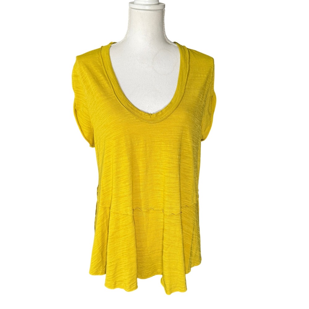 Free People We The Free Chartreuse Slub Knit Peplum Top Short Sleeve Size Medium - Picture 1 of 13
